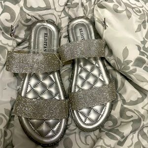 Bling sandals 6.5